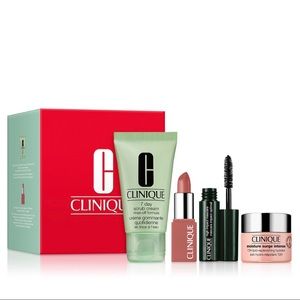 Clinique set NWT